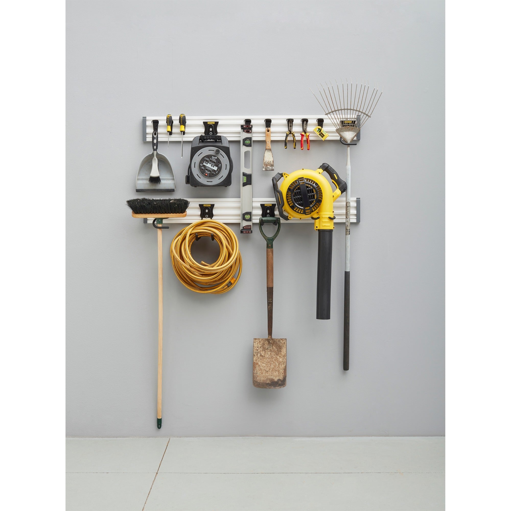 Stanley Schienen-Wandmontage-Starterset, 20-teilig