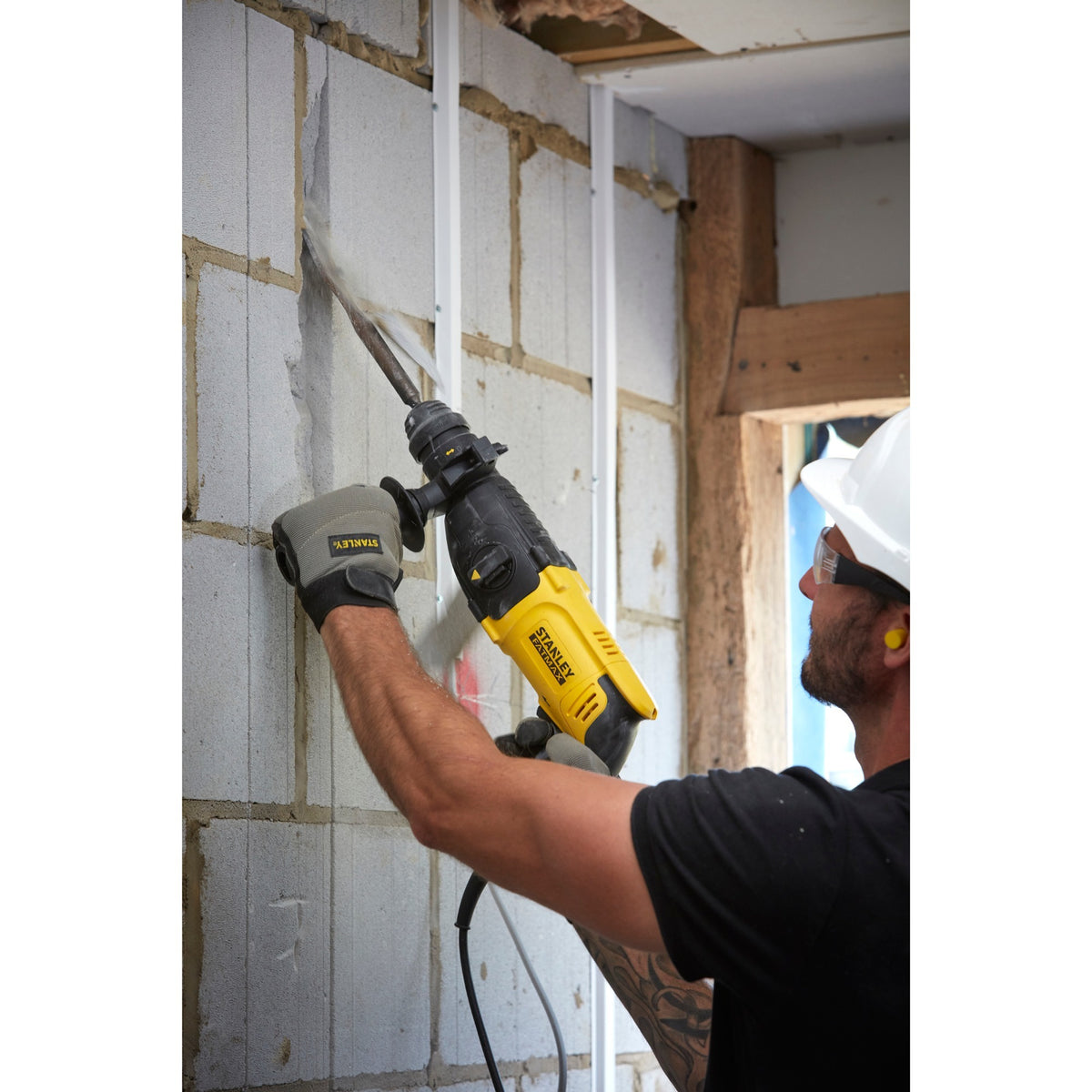 Stanley fatmax sfmeh210k - sds-plus boorhamer - 800w - 2,4j energie - ergonomische handgreep