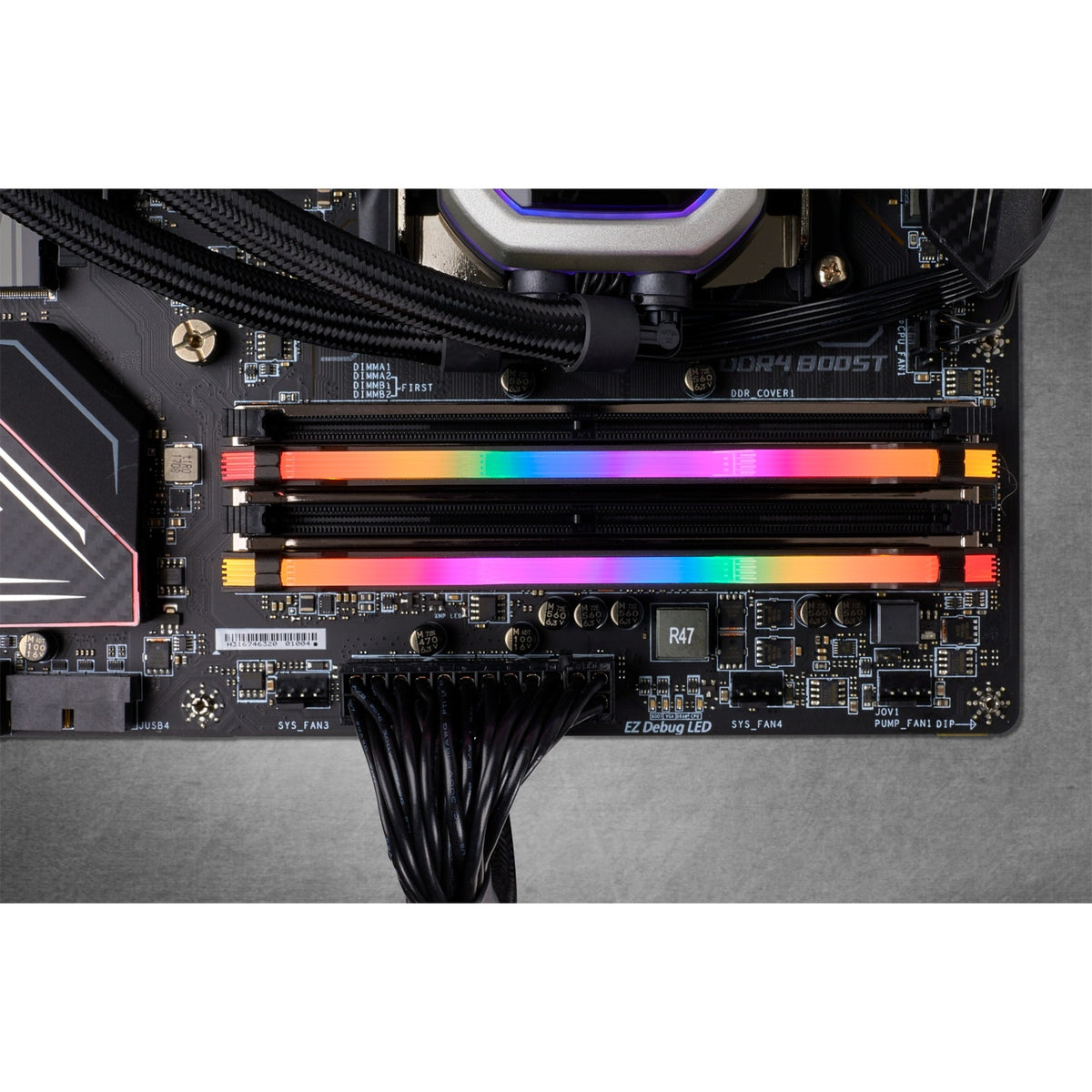 Corsair 32 GB DDR4-3200 Kit