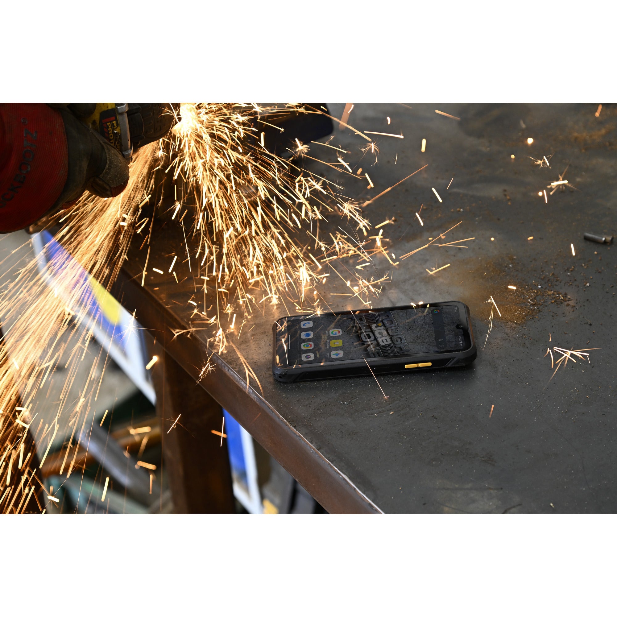 Jcb toughphone e50 smartphone (zwart | 128 gb | android 16 | dual-sim)
