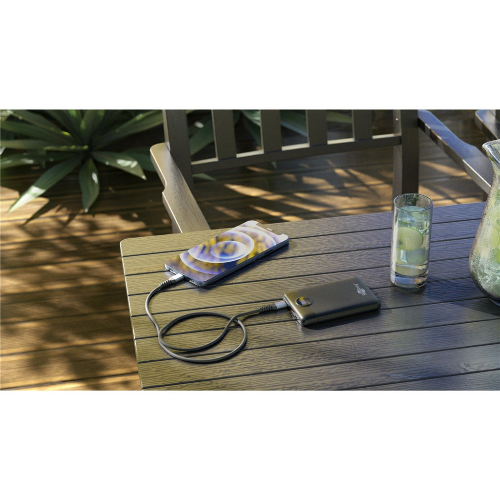 Goobay powerbank compact 10.000 mah (zwart, 10 ah, 1x usb-a, 1x usb-c, power delivery, quick charge)