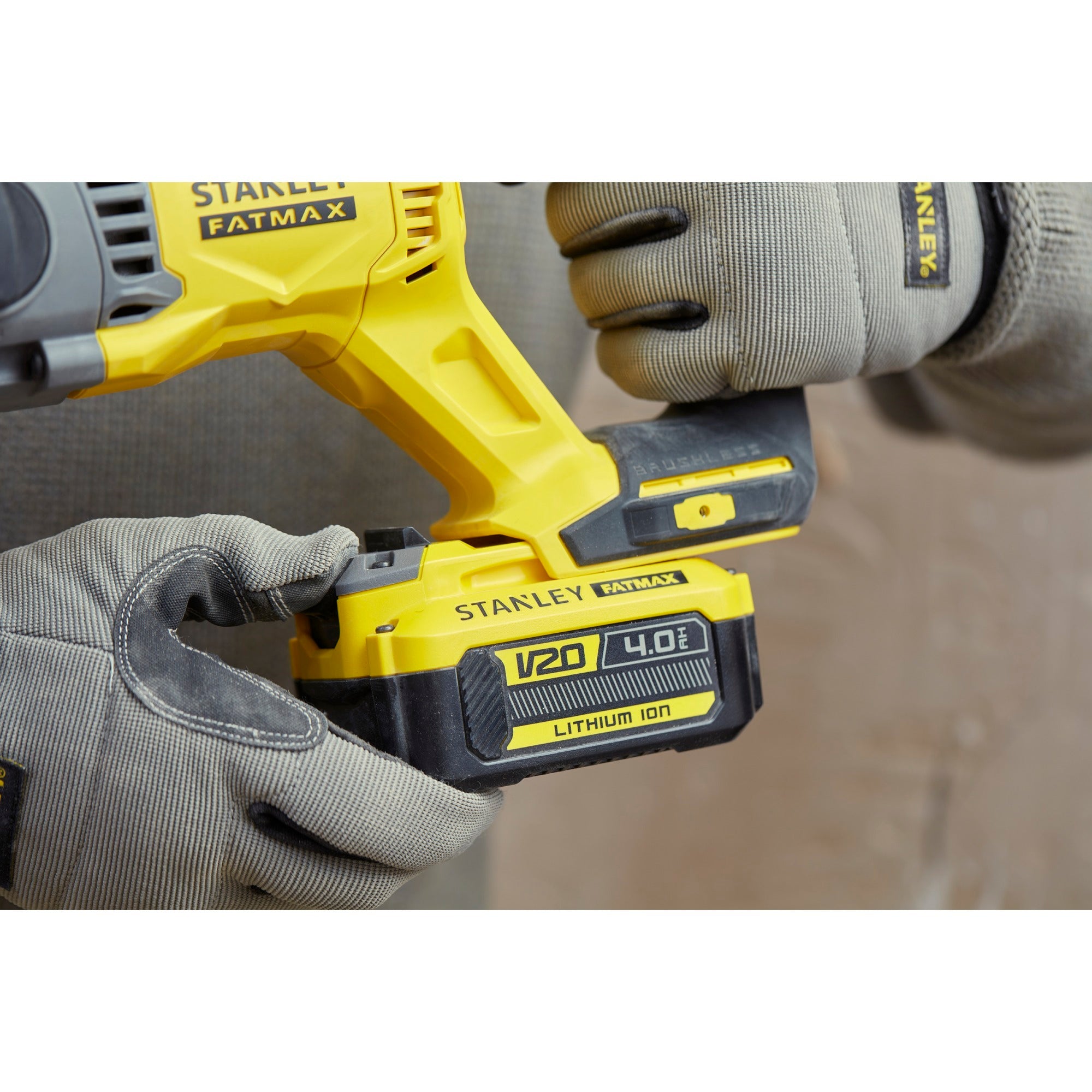 Stanley fatmax v20 18v borstelloze accu hamerboorcombokit boorhamer (geel zwart, sds+, 2 accu's en lader inbegrepen, met koffer)
