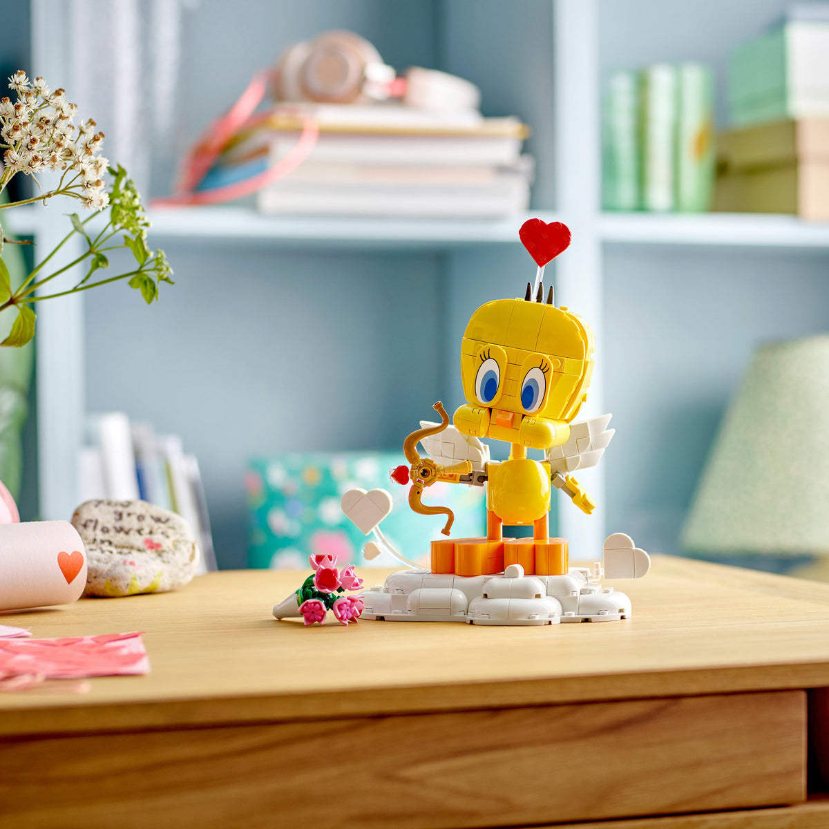Lego icons lieve tweety looney tunes bouwpakket voor volwassenen 40824