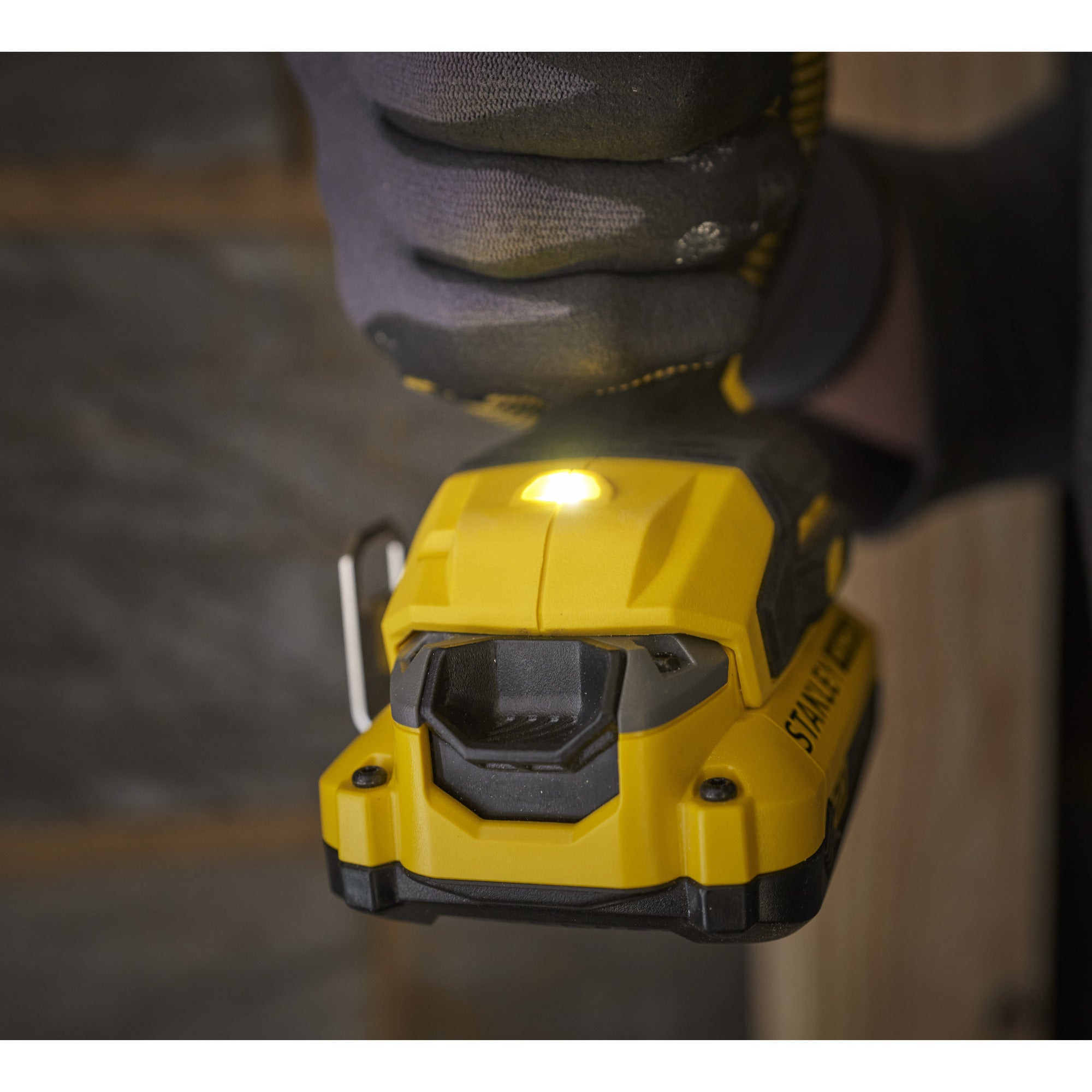 Stanley fatmax v20 18v schroefklopboormachine klopboorschroevendraaier (zwart geel, accu en oplader niet inbegrepen)