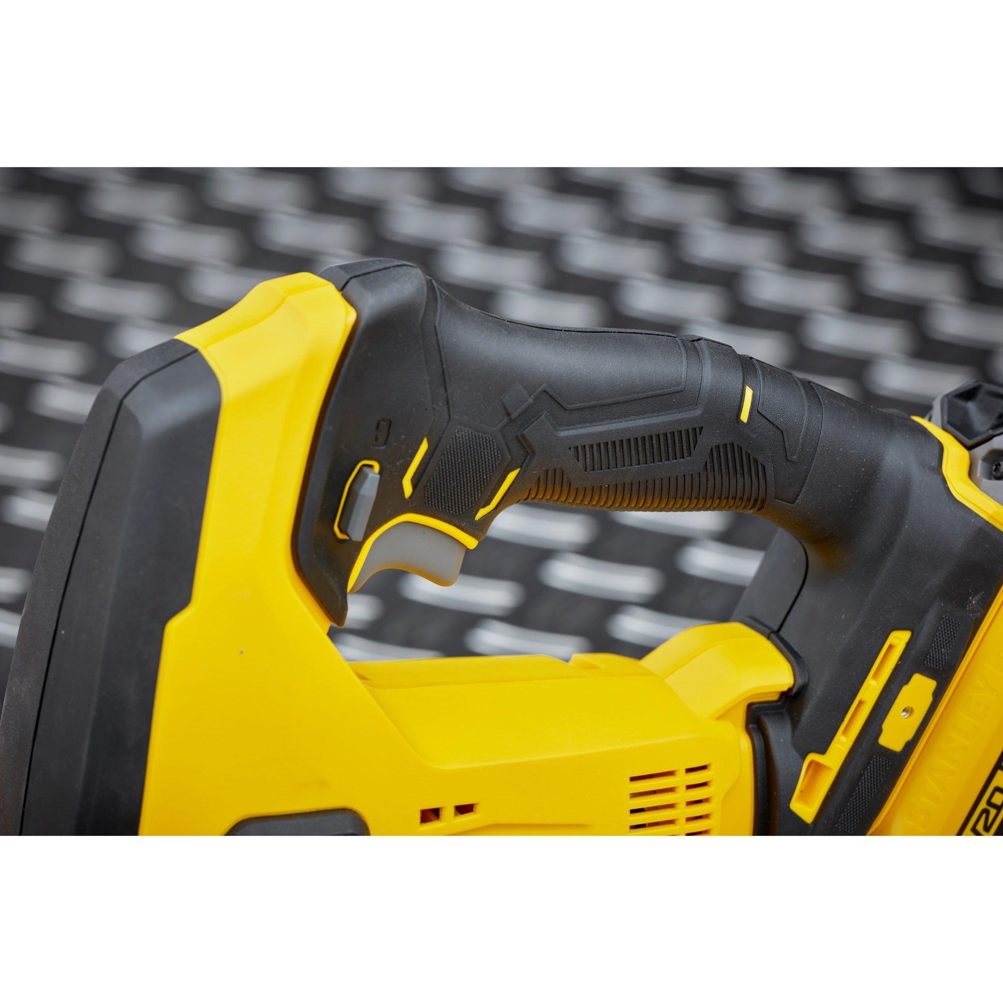 Stanley sfmcs600m2k fatmax® v20 accu decoupeerzaag 18v 4.0ah in koffer