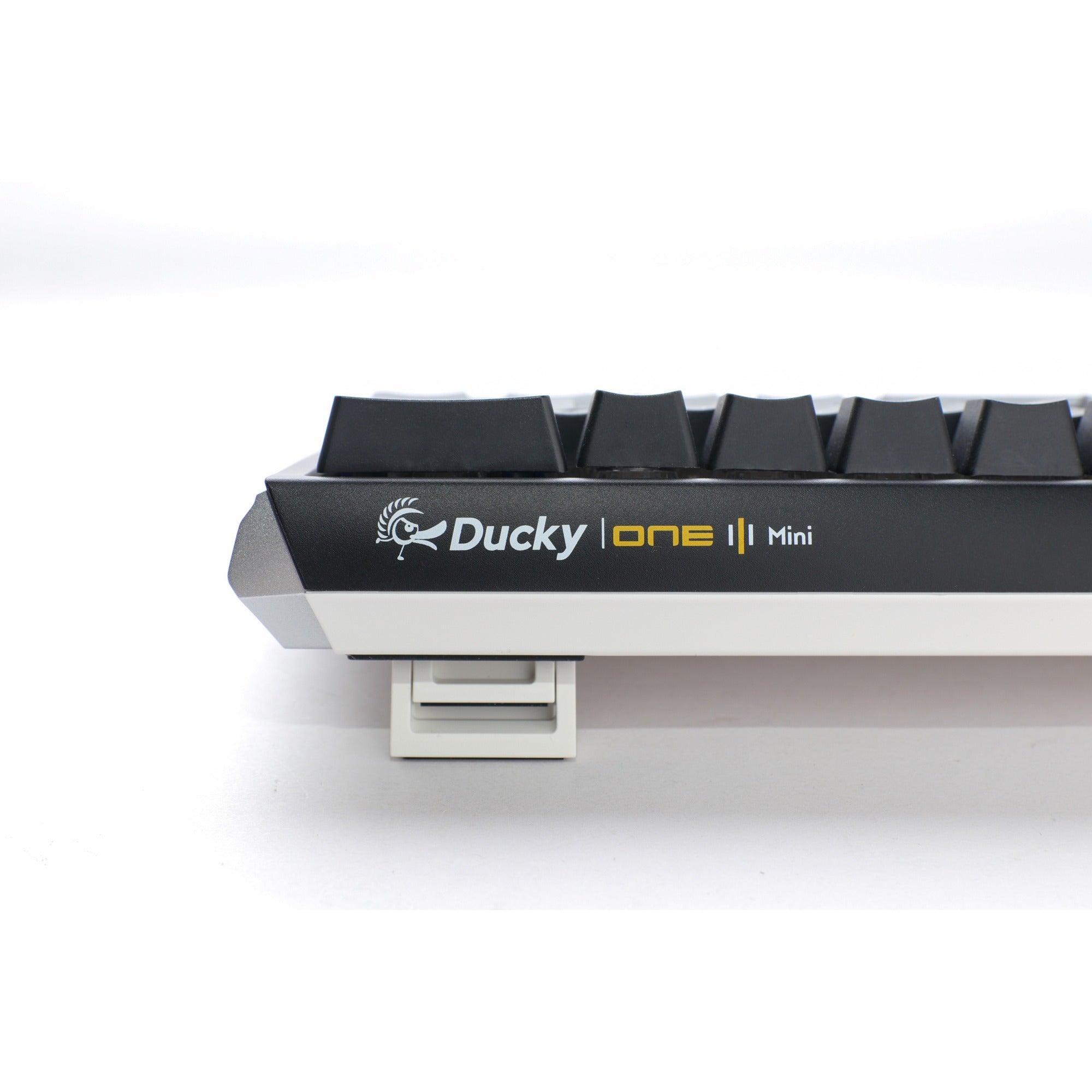 Ducky one 3 classic mini, toetsenbord (zwart wit, us lay-out, cherry mx silent red, rgb led, double-shot pbt, hot-swappable, quack mechanics, 60%)