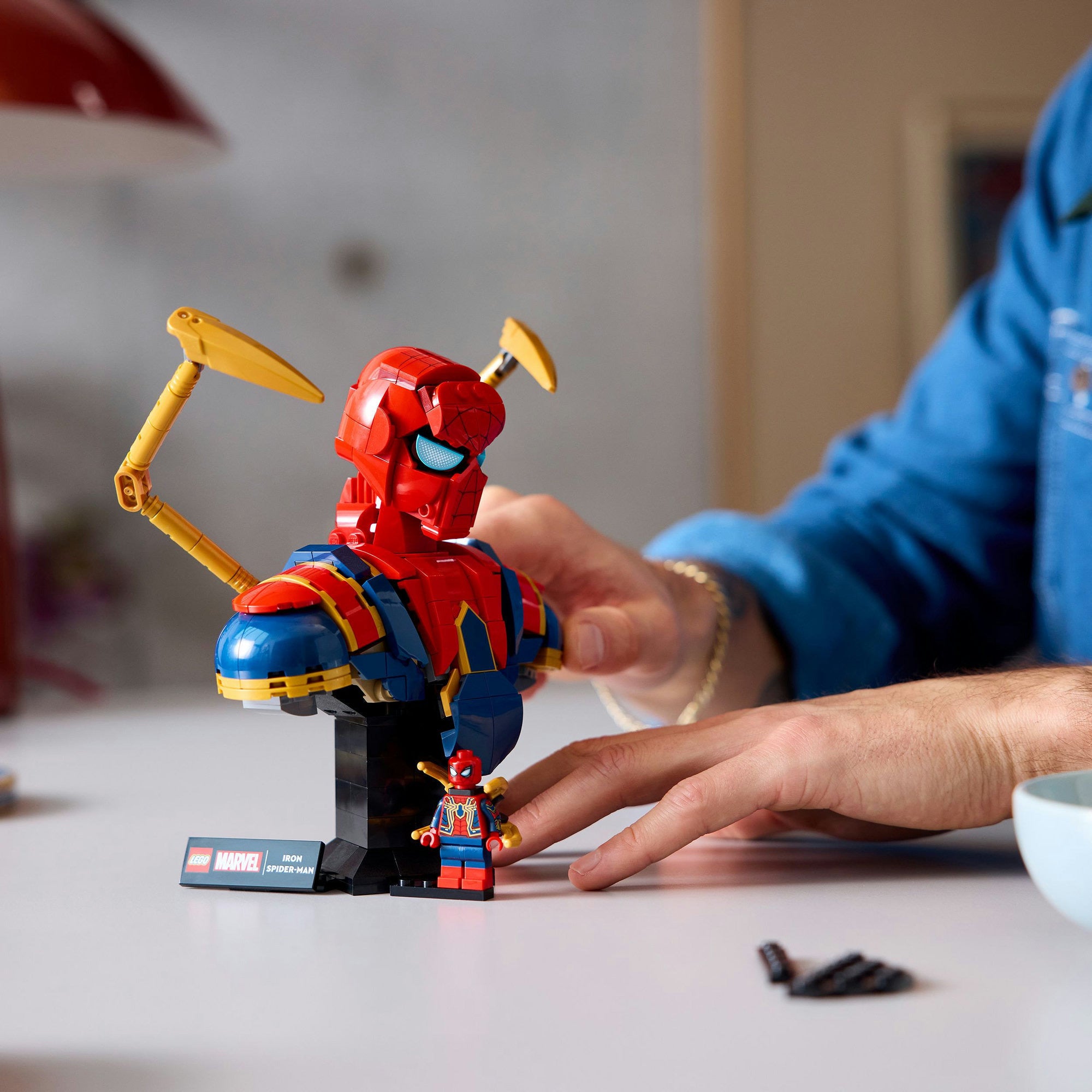 Lego Superhelden 76326 Iron Spider-Man Büste