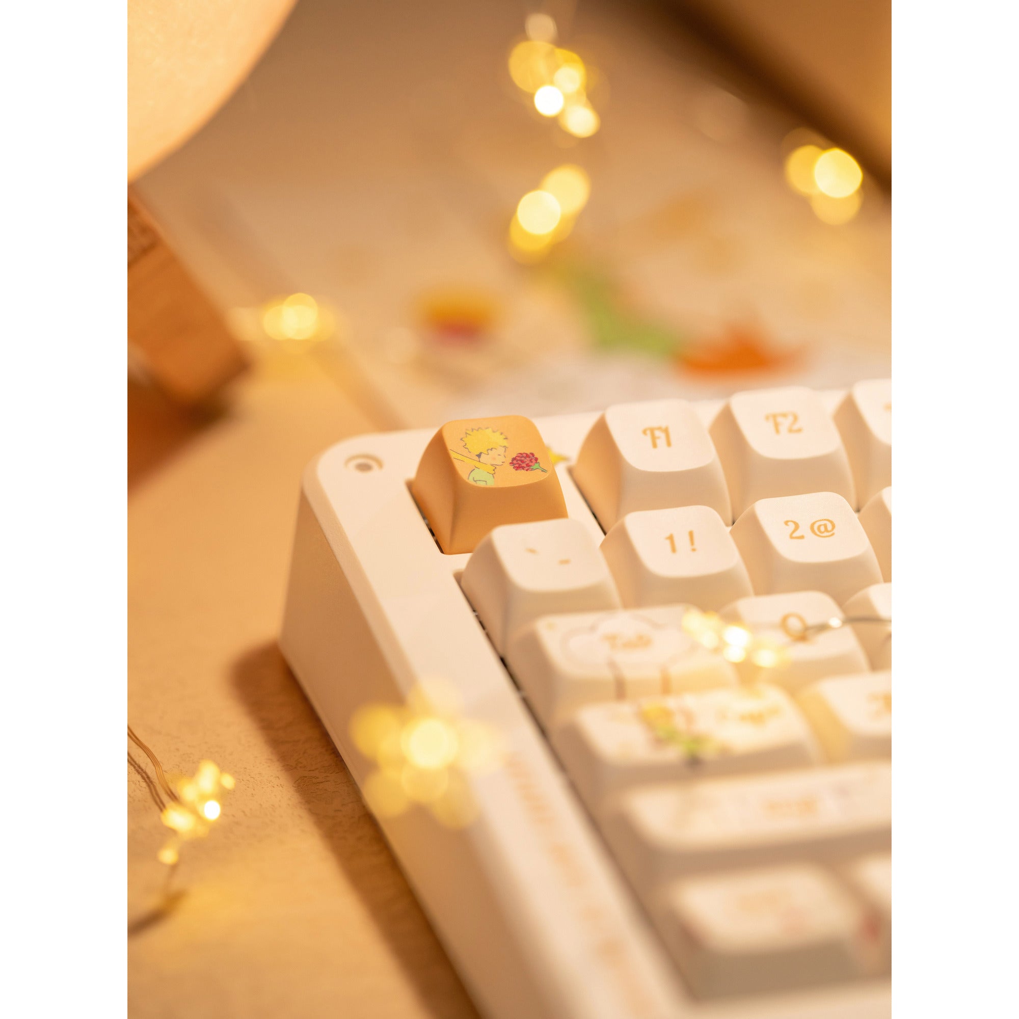 Iqunix zx75 sunset ponder wireless mechanical keyboard (lichtgeel, us lay-out (qwerty), iqunix silent rose, 75%, rgb leds, hot-swappable, double-shot pbt, 2.4ghz | bluetooth 5.1 | usb-c)