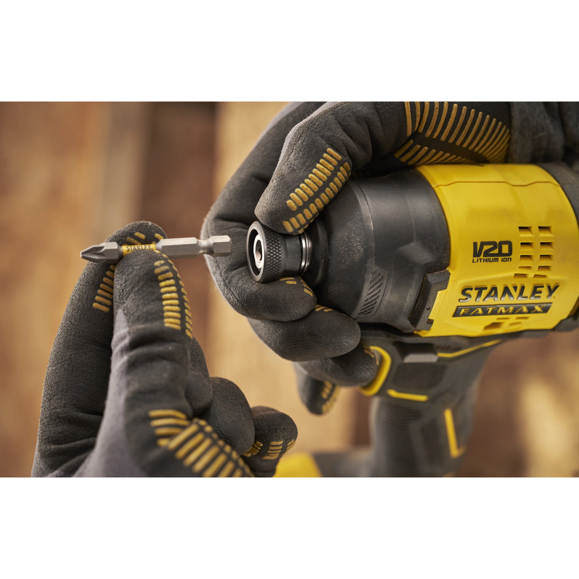 Stanley fatmax v20 18v slagschroevendraaier (zwart geel, accu en oplader inbegrepen, met koffer)
