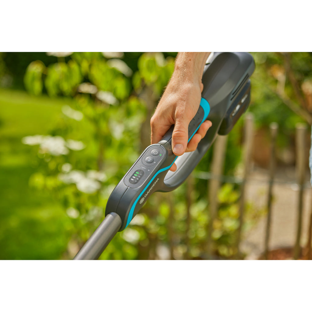 Gardena powertrim 30 18v set 4.0 ah met 18v p4a accu grastrimmer (grijs turquoise, accu en lader inbegrepen)