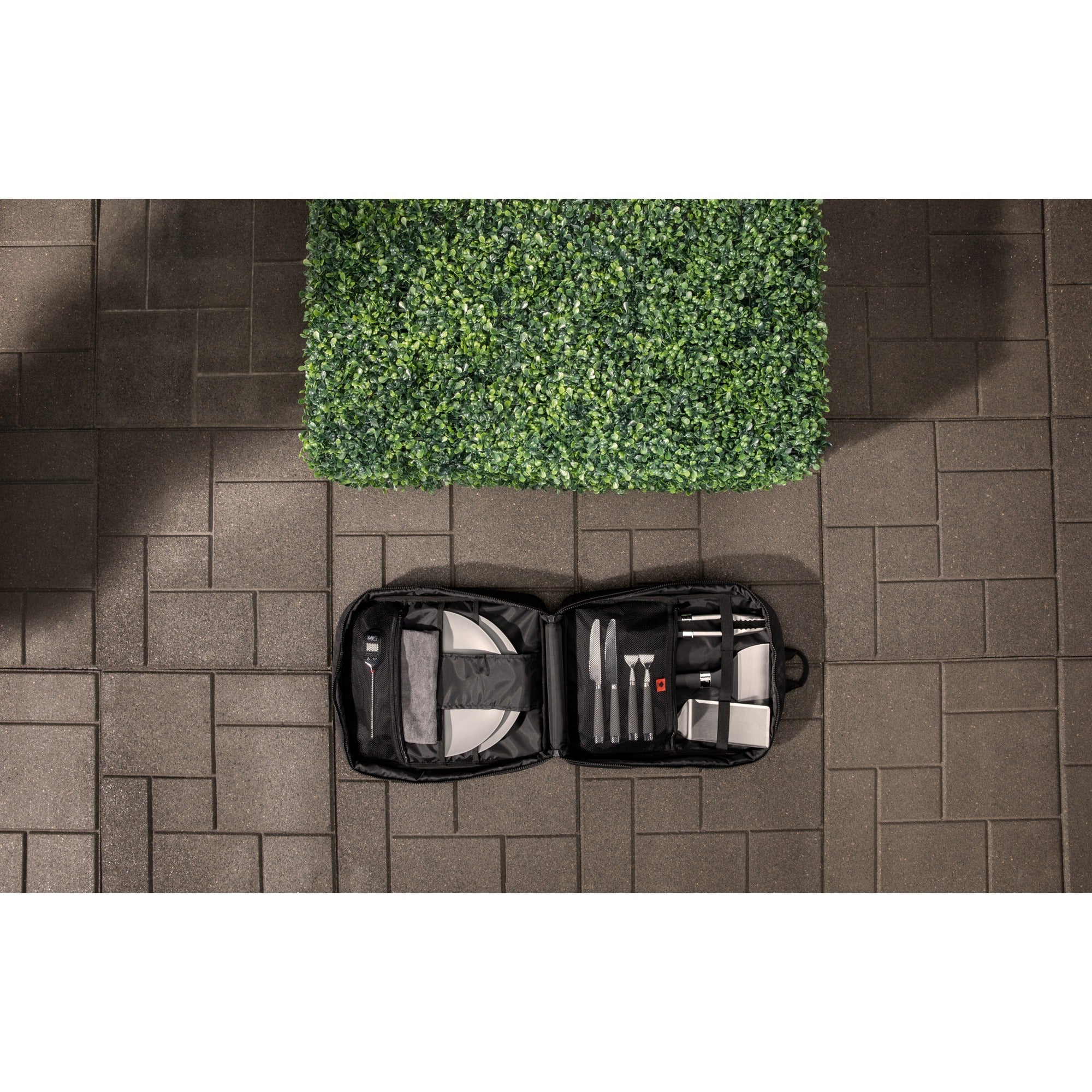 Weber portable tools travel backpack rugzak (zwart)