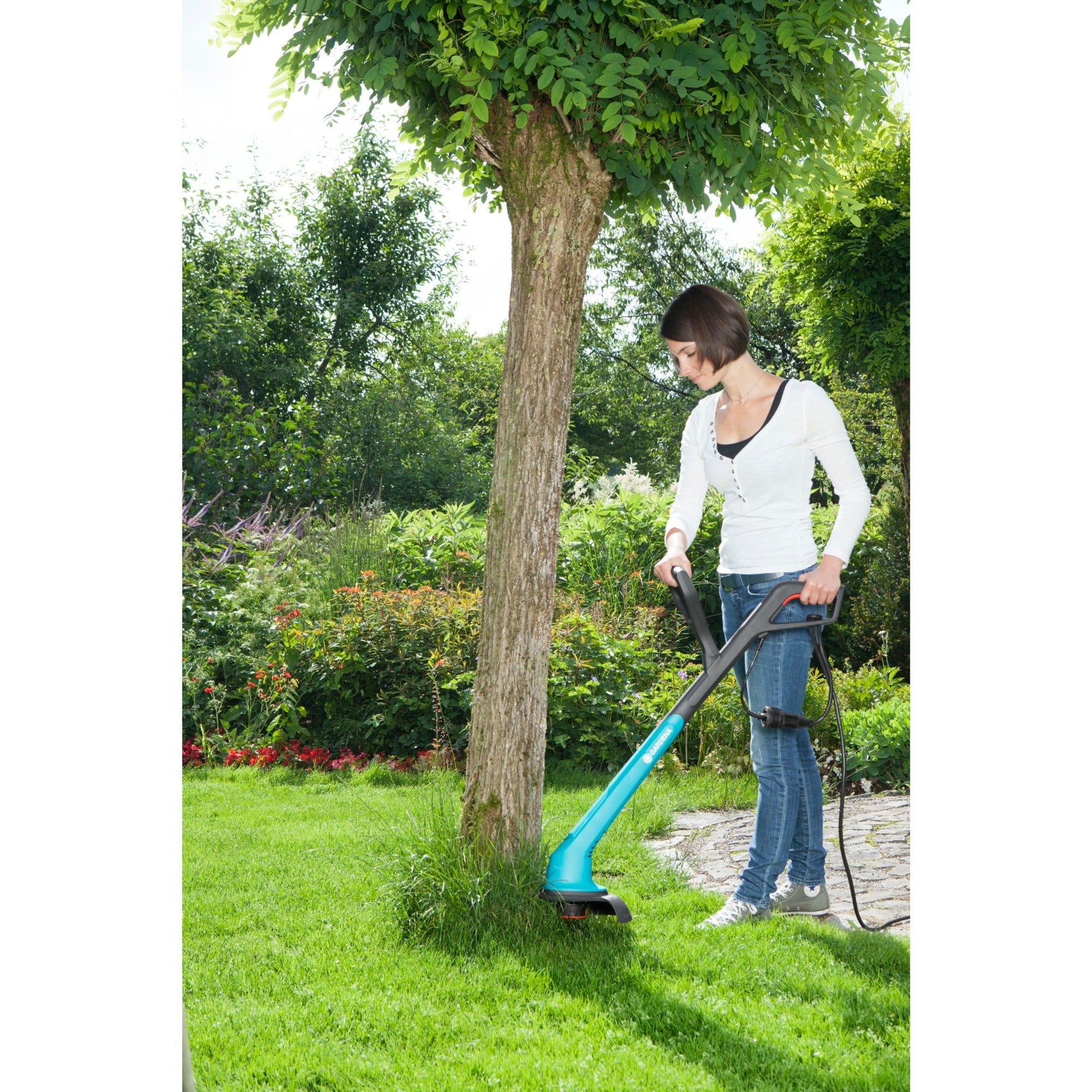 Gardena smallcut 300 23 grastrimmer - 300w - maaibreedte 23 cm