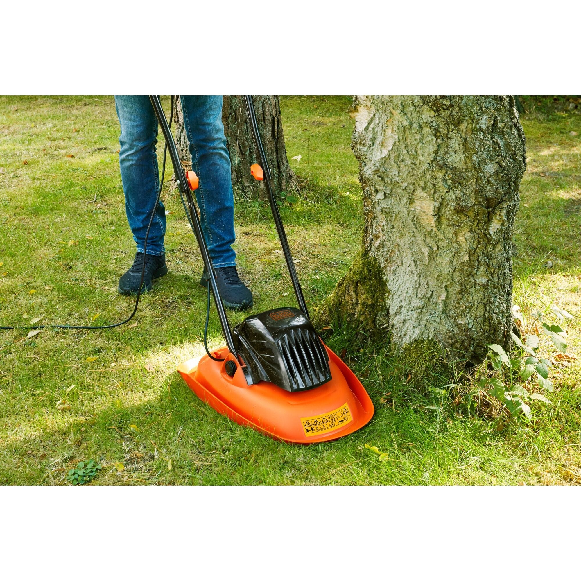 Black+decker 1200w 30cm zweefmaaier grasmaaier (oranje zwart)