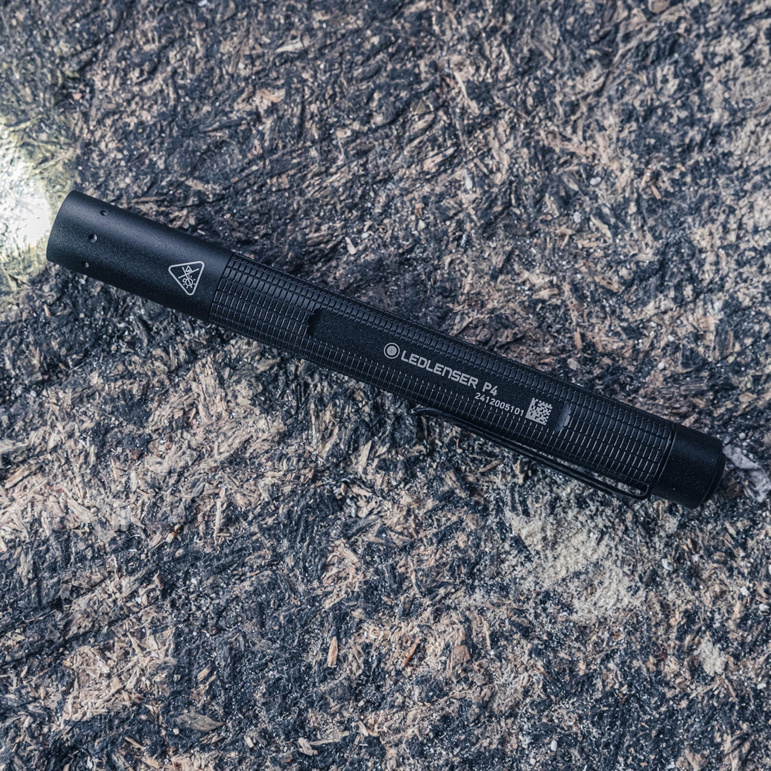 Ledlenser p4 zaklamp (zwart, 180 lm, 6000-7500k)