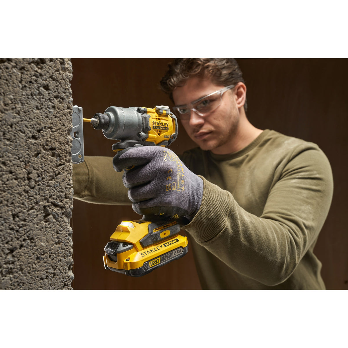 Stanley gereedschap - 18v accu-slagmoersleutel, zonder accu en lader sfmcf830b-xj