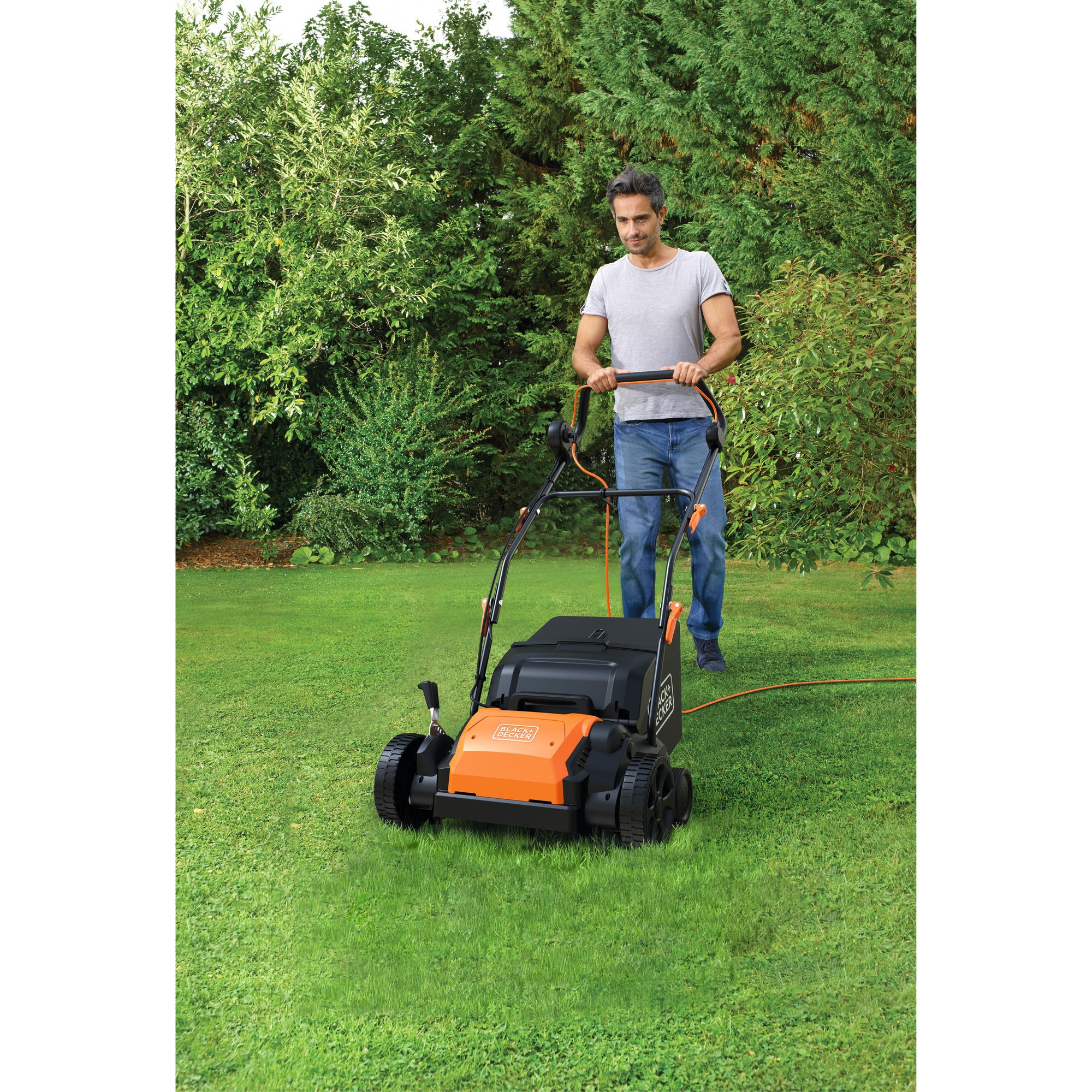 Black+decker beoep320-qs 1200w 30cm verticuteerder (zwart oranje)