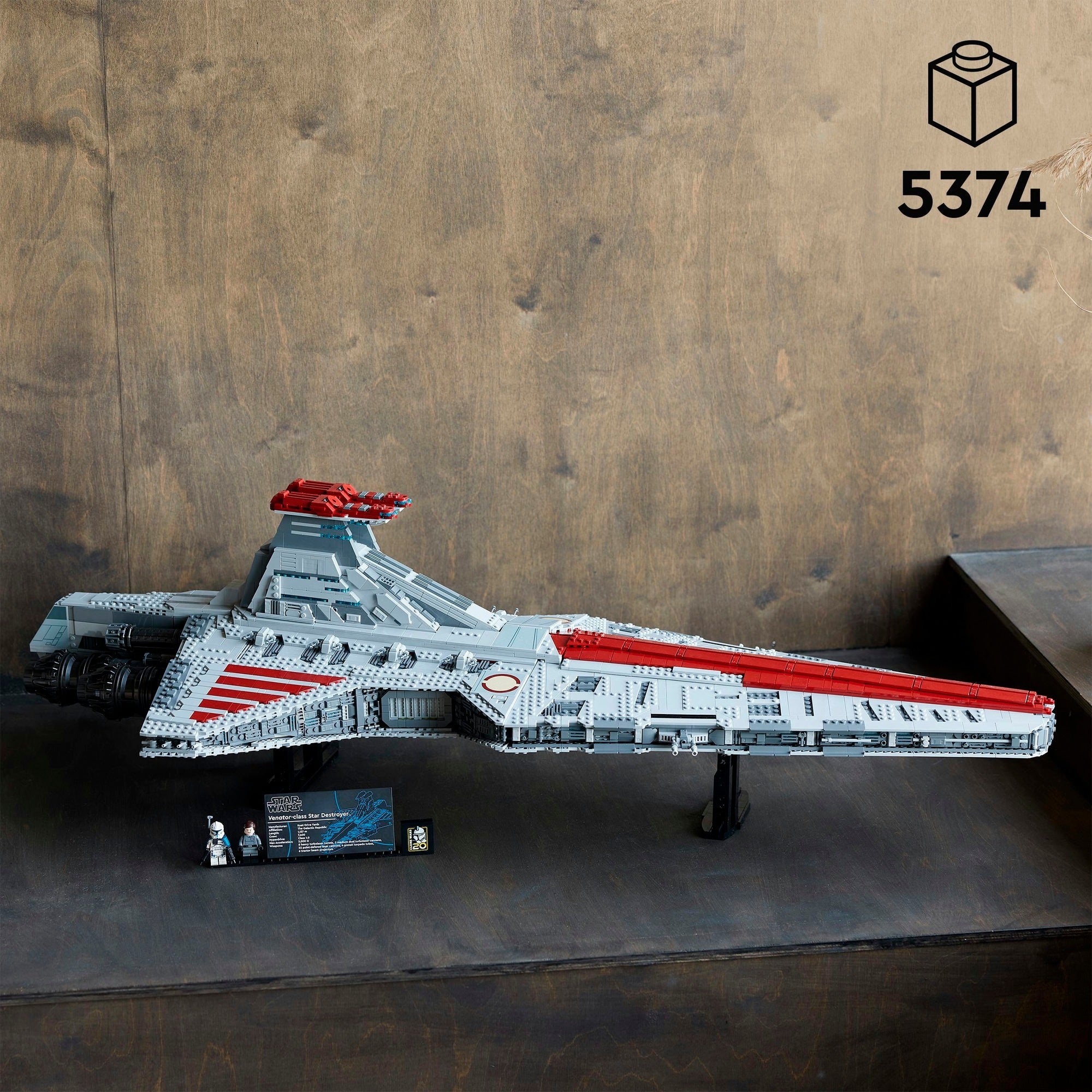 Lego star wars - venator-class republic attack cruiser constructiespeelgoed (75367)