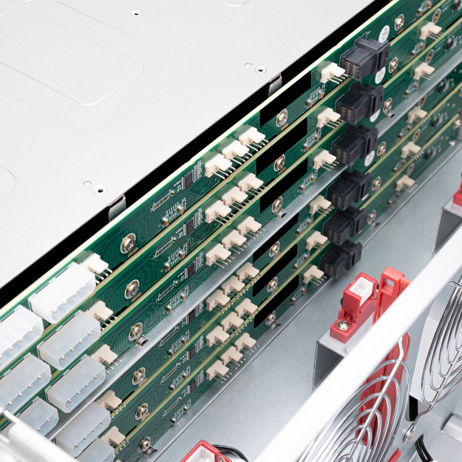 Silverstone rm43-324-rs, rack behuizing