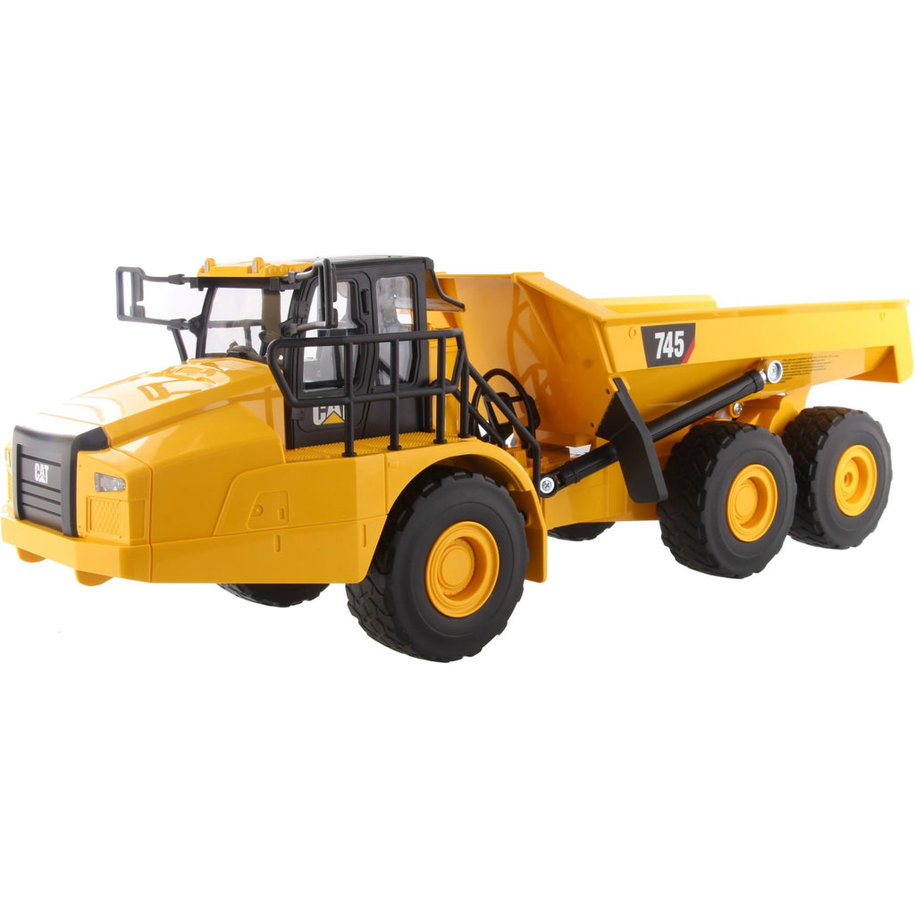 Carrera 1:24 RC Cat 745 Kipper
