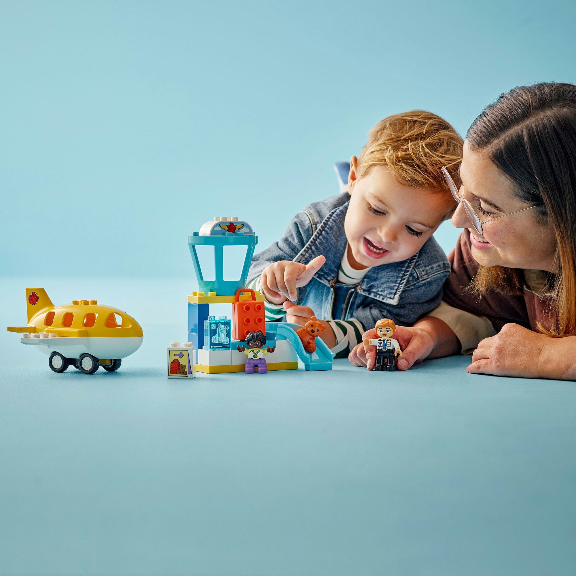 Lego duplo - eerste bezoek aan de luchthaven constructiespeelgoed (10443)