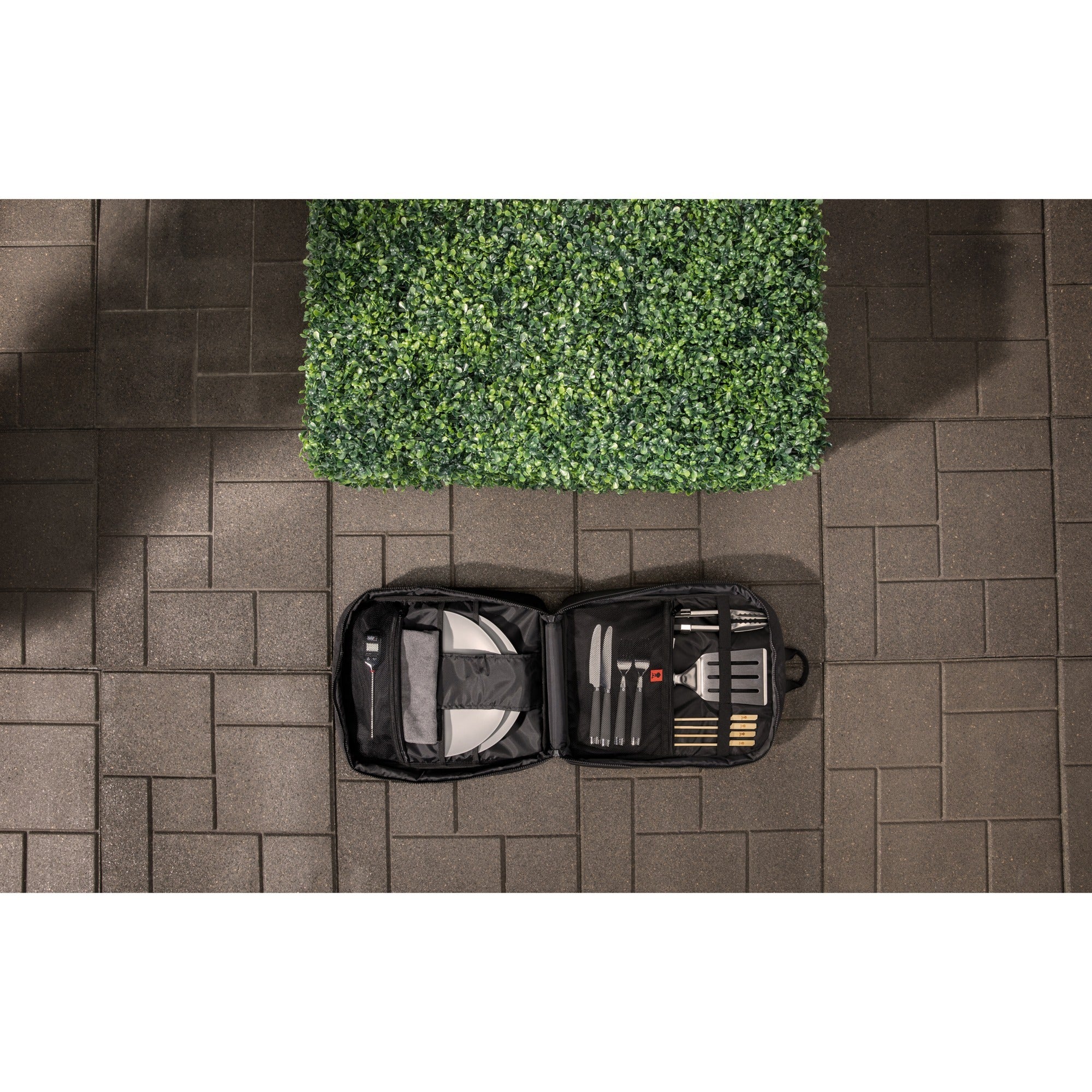 Weber portable tools travel backpack rugzak (zwart)