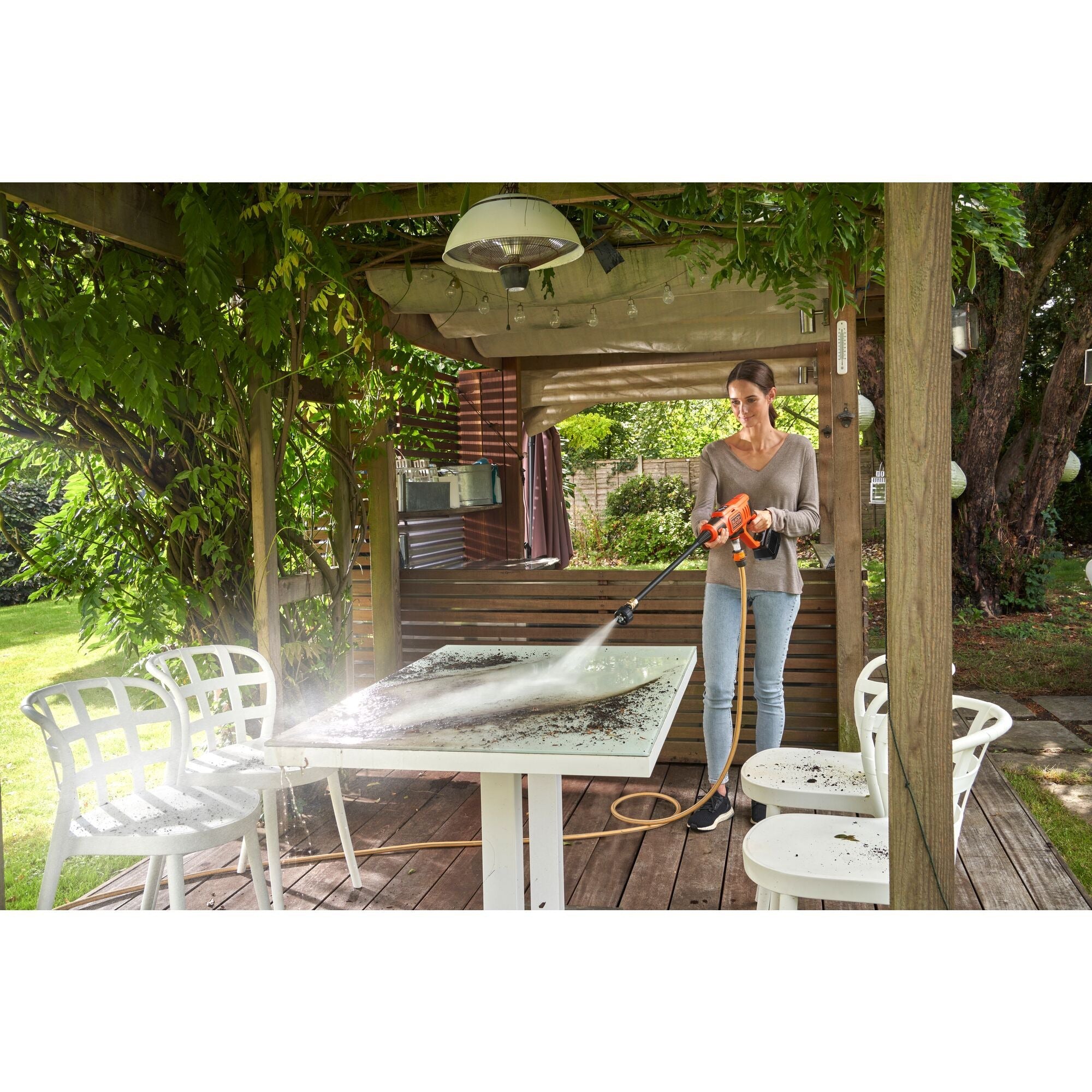 Black+decker bcpc18d1-qw 18v hogedrukreiniger (oranje zwart, 18v 2.0ah accu en oplader inbegrepen)