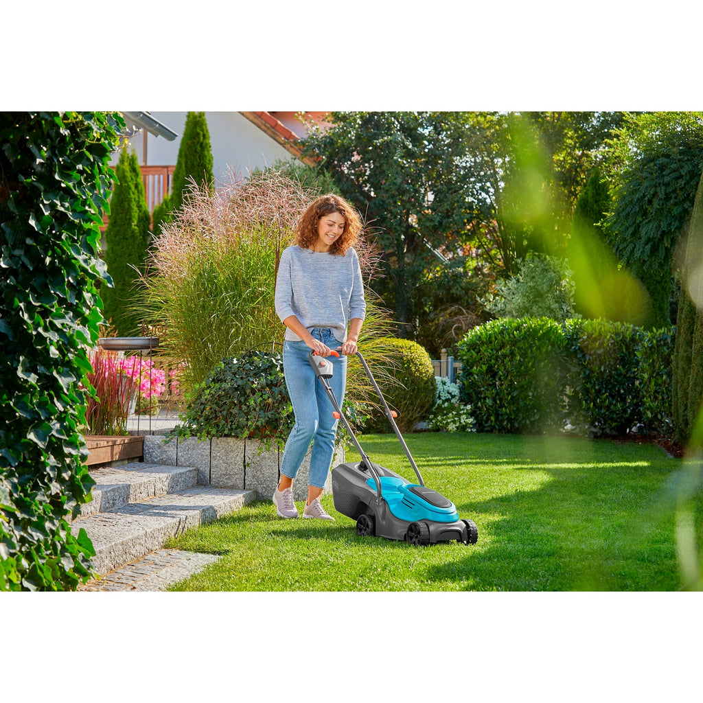 Gardena accugrasmaaier powermax 30 18v p4a set (zwart turquoise, incl. li-ion accu 4,0ah, power for all alliance)