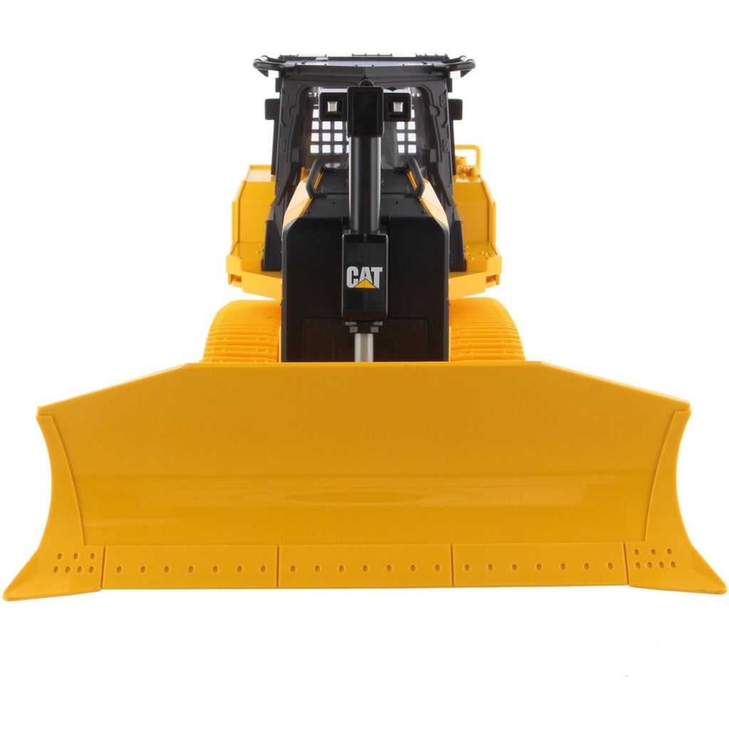 Carrera 1:24 rc cat d7e bulldozer