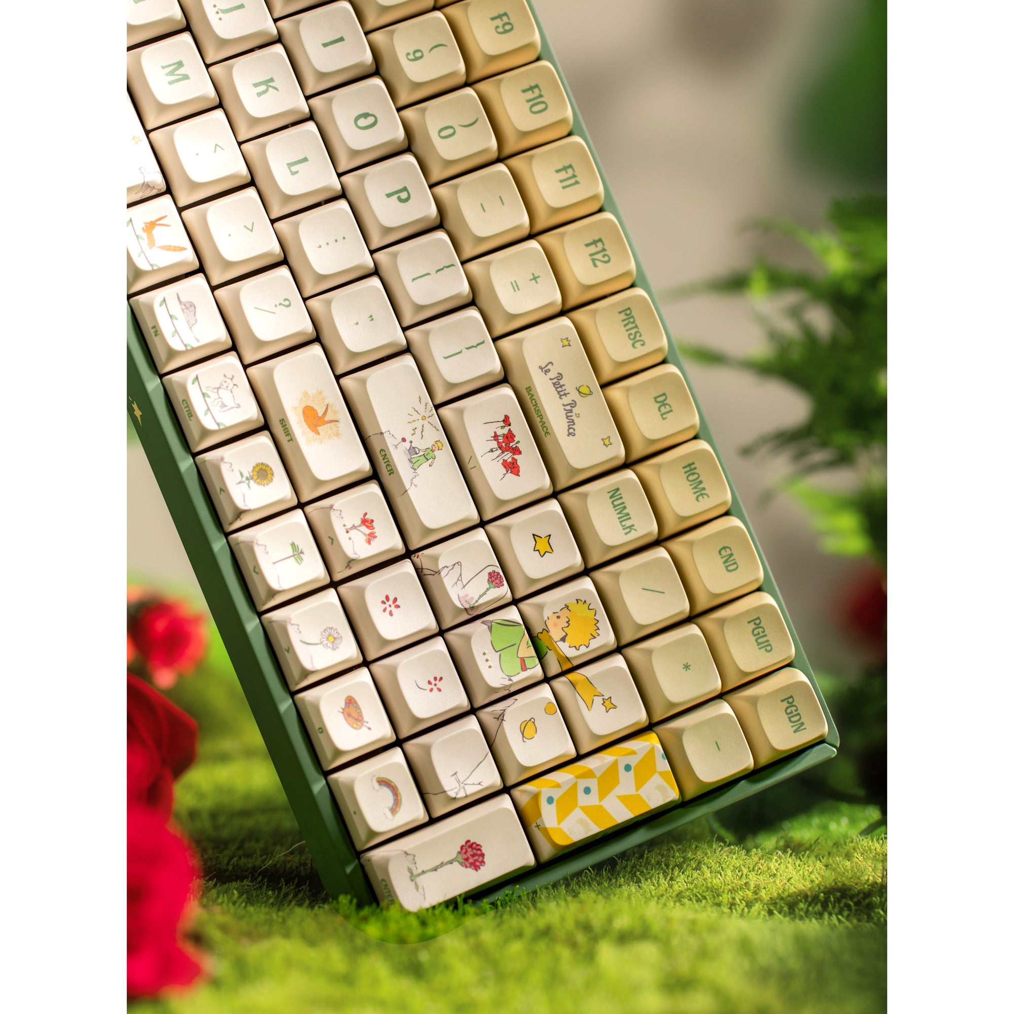 Iqunix f97 floral date rgb mechanisch gaming toetsenbord (groen, us lay-out (qwerty), gateron red, 96%, rgb leds, hot-swappable, pbt, 2.4ghz | bluetooth 5.1 | usb-c)