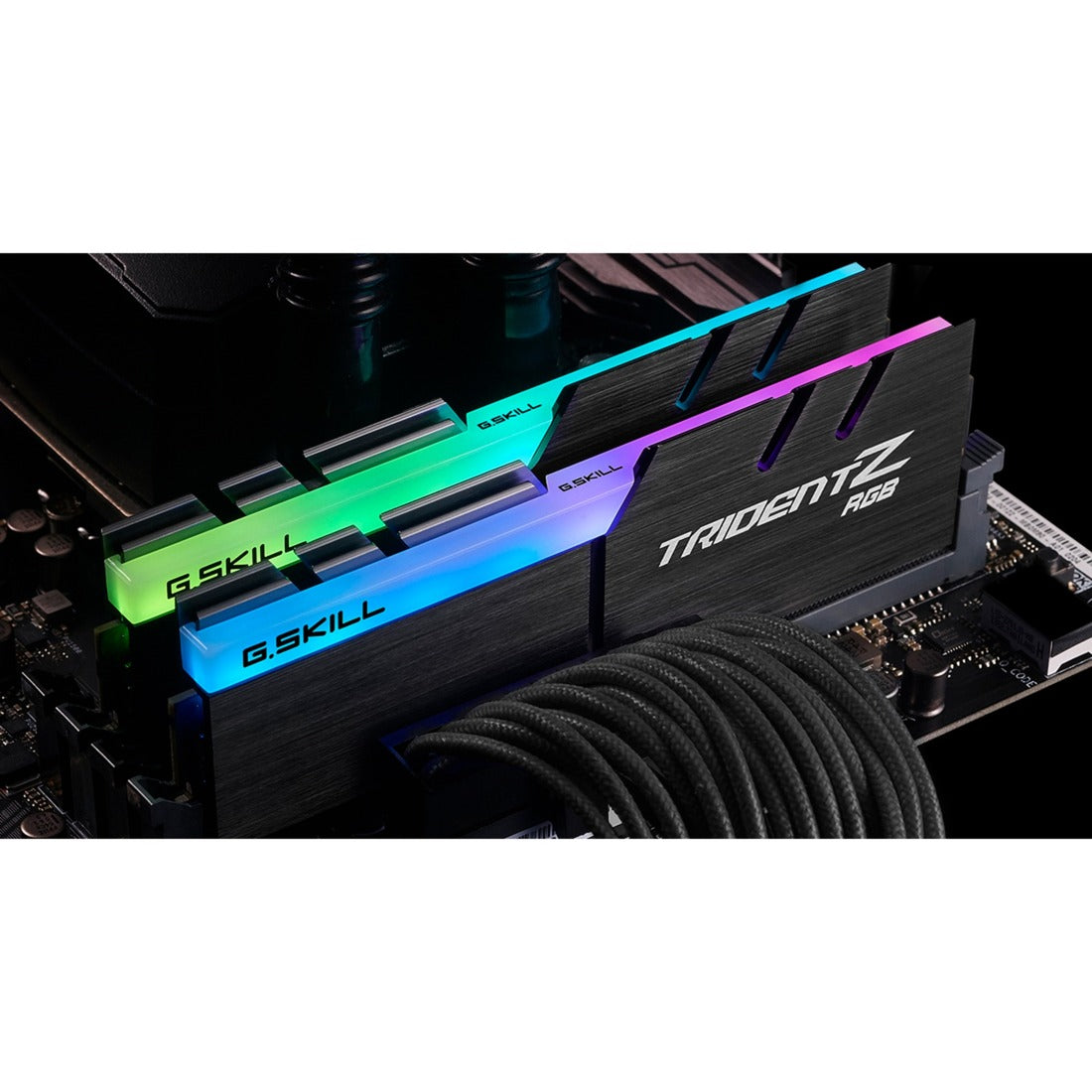 G.skill trident z rgb 16 gb ddr4-3000 (2x 8 gb) werkgeheugen (zwart, f4-3000c16d-16gtzr, xmp 2.0)