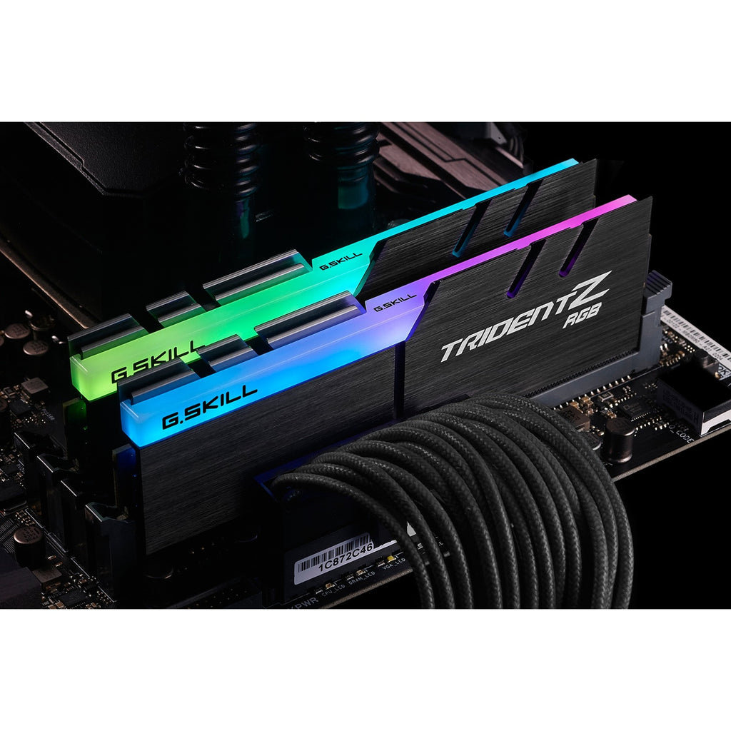 G.skill 32 gb ddr4-3200 (2x 16 gb) werkgeheugen (zwart, f4-3200c16d-32gtzr, xmp 2.0)