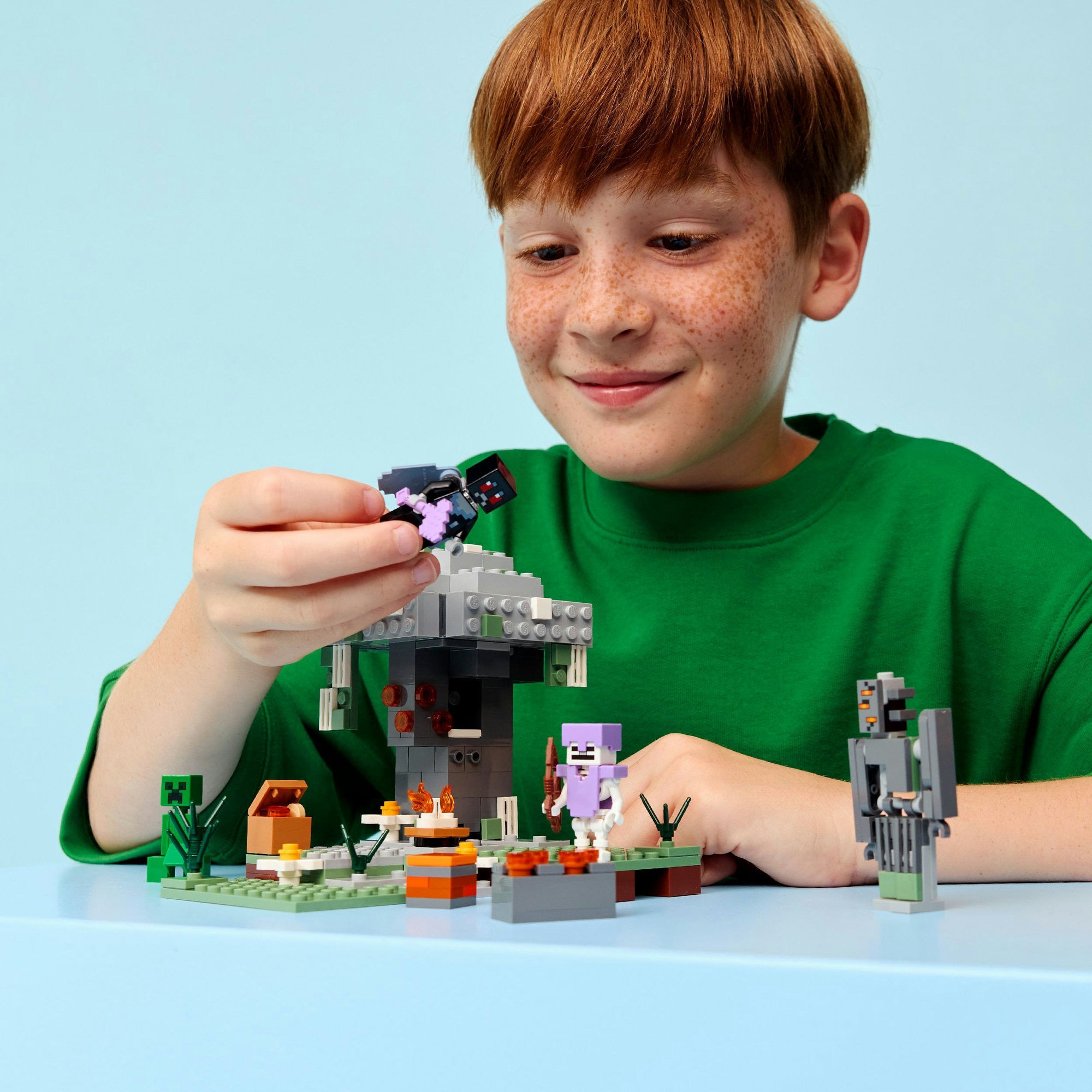LEGO Minecraft The Pale Garden Konstruktionsspielzeug