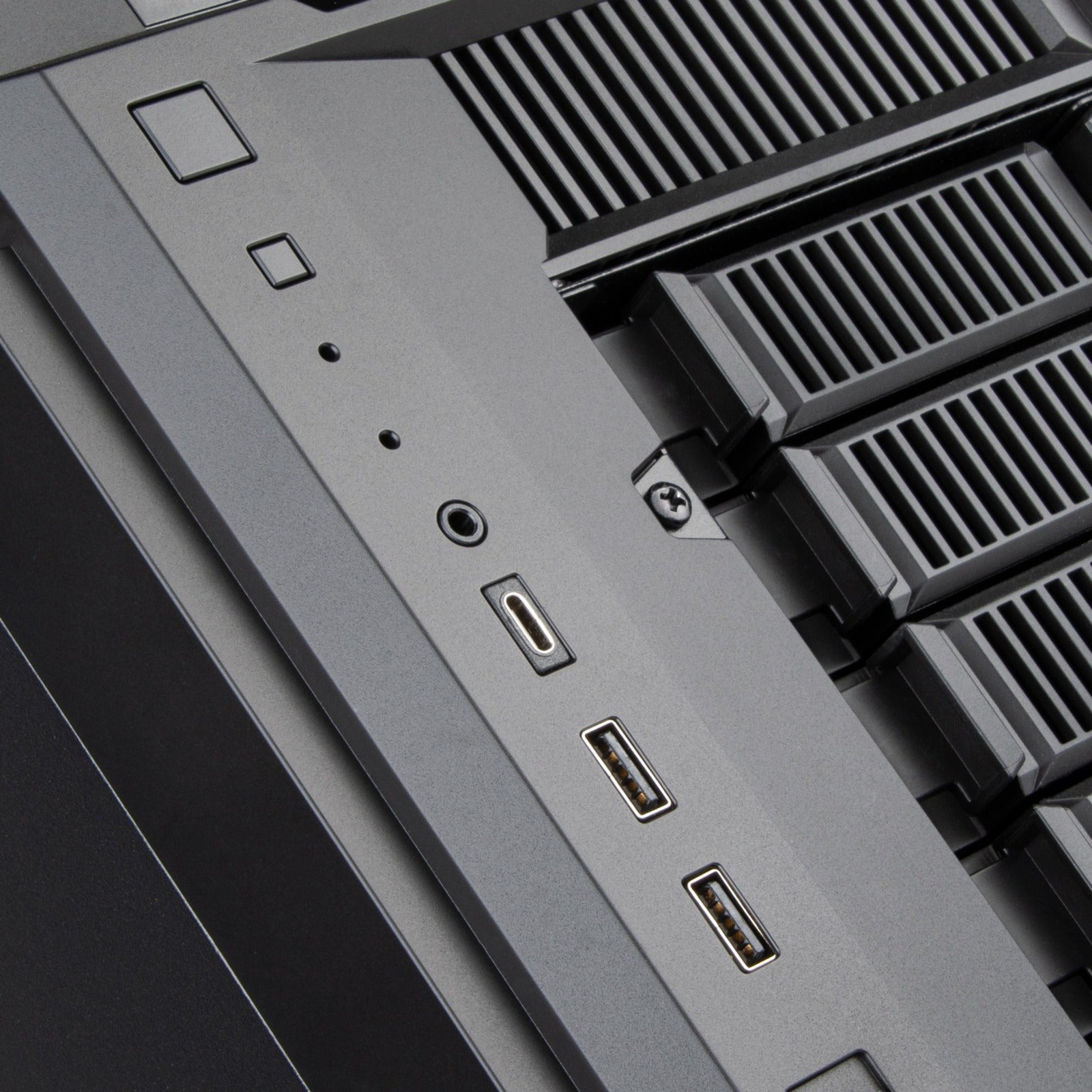 Silverstone cs382 mini tower behuizing (zwart | 2x usb-a | 1x usb-c)
