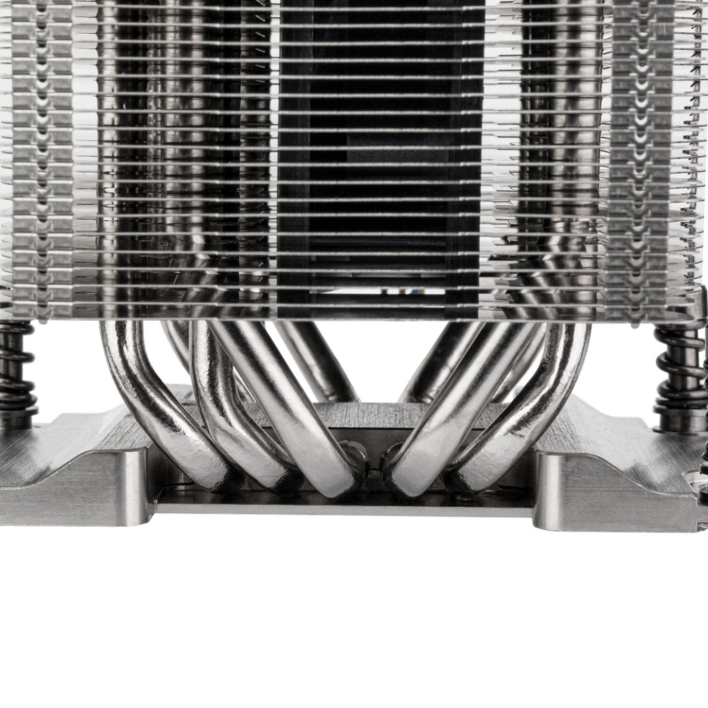 Silverstone sst-xe04-sp6p cpu-koeler (4-pins pwm fan-connector)