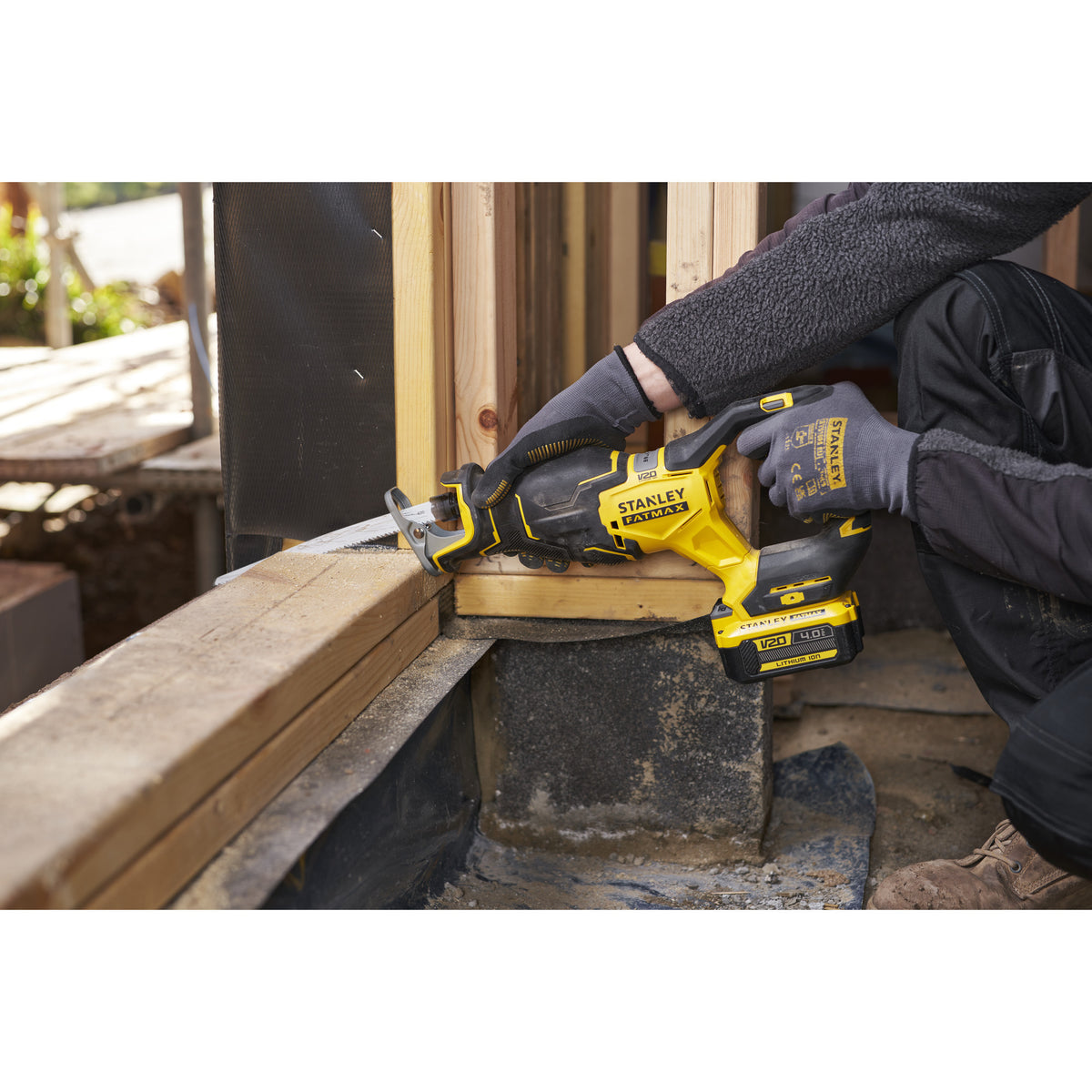 Stanley brushless v20 18v fatmax reciprozaag (zwart geel, accu, oplader en koffer inbegrepen)