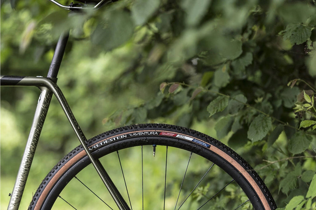 Vredestein buitenband aventura seta 38-622 zwart vouw