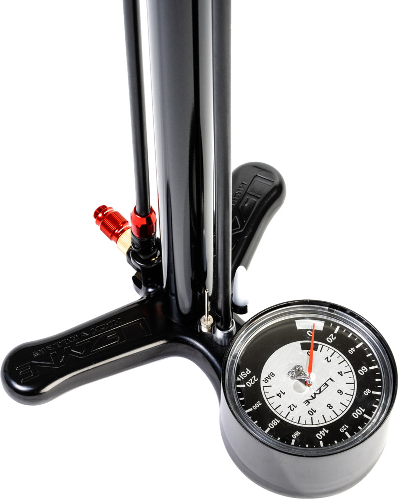Lezyne stand pump classic floor drive - black-metallic