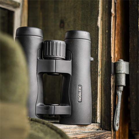 Noblex Fernglas NF 8x42 Vektor