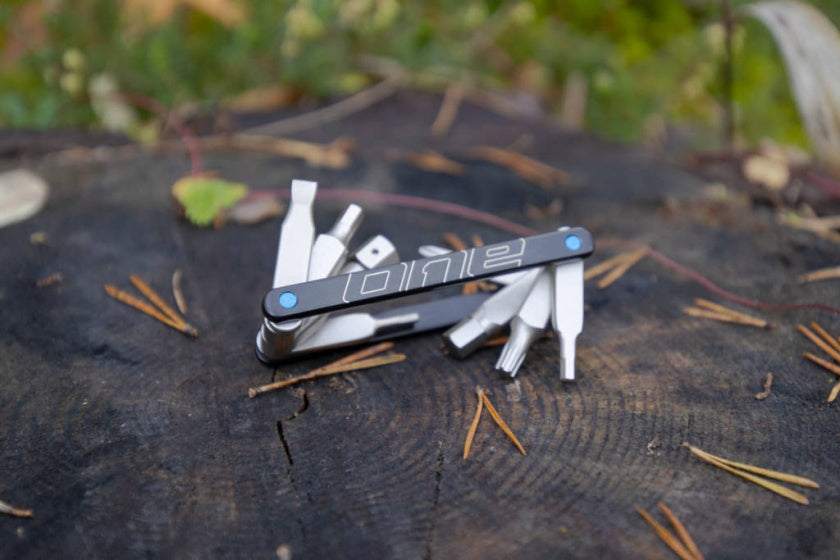ONE One multi tool 8 unisize black