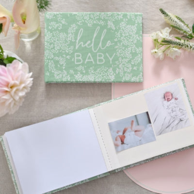 Ginger ray fotoalbum hello baby linnen groen 21 cm | 10 stuks