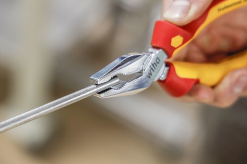 Wiha combinatietang professional electric met dynamicjoint® en optigrip met extra lang snijvlak | 160 mm - 27328 - 27328